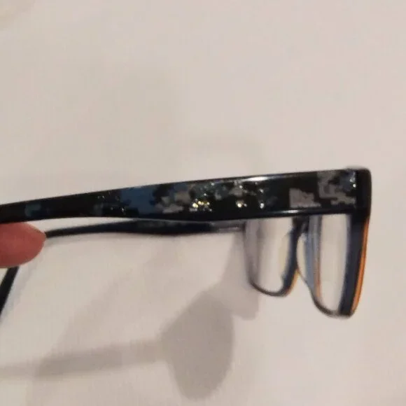Vera Wang V901 TO Eyeglasses - Picture 3 of 5